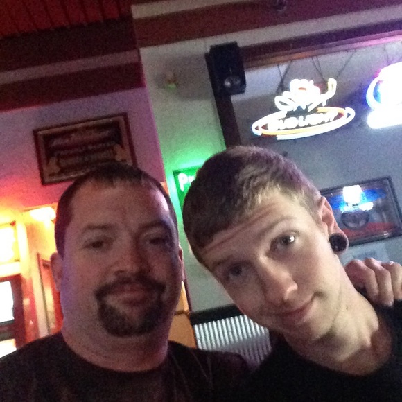 Meet your Posher, Jason - Picture 1 of 1